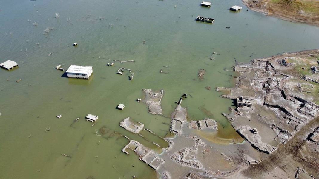 55 haneli köy, adaya taşınmıştı: Yıllar sonra ortaya çıktı! İklim krizi nedeniyle seviye düştü 12